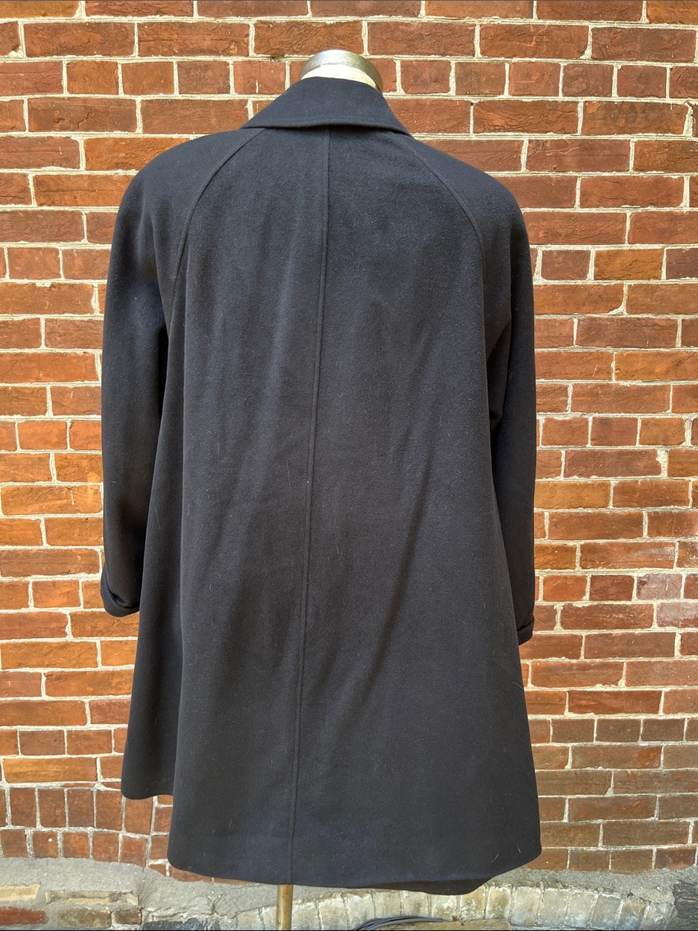 Vintage Burberry Women's Black Wool Swing Coat - Picture 4 of 12